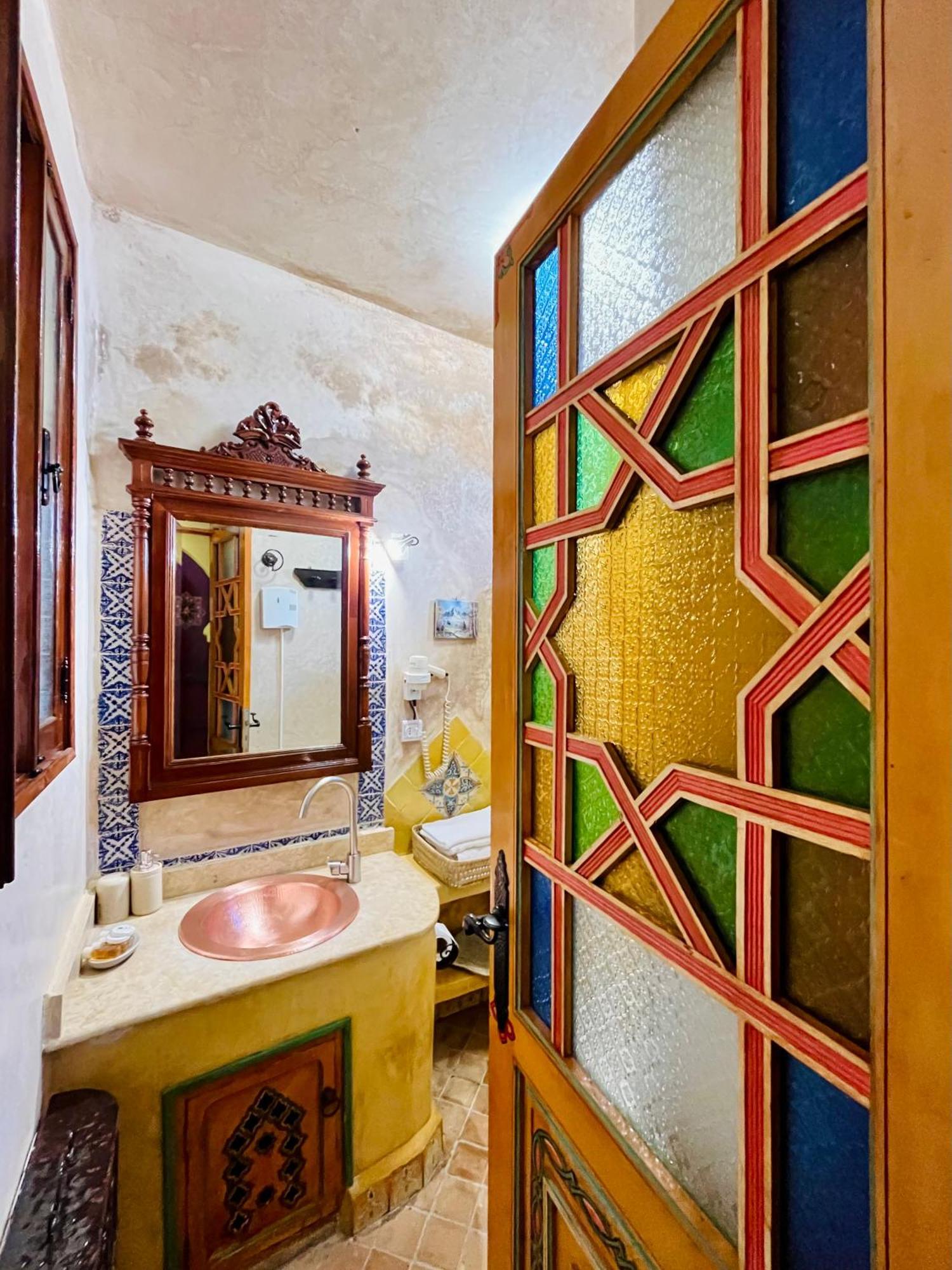 Dar Meziana Bed & Breakfast Чефчауен Екстериор снимка